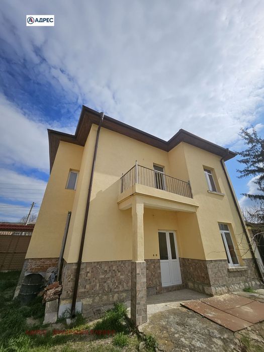Къща в Плевен, област-с.Градина площ 150 цена 79900
