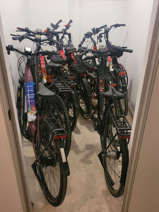 Bicicleta electrica de inchiriat pentru delivery | Glovo Bolt Wolt