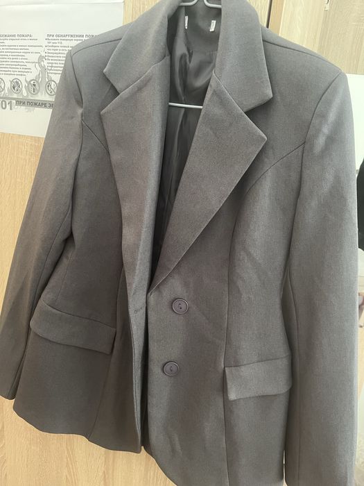 Пиджак серый размер 44