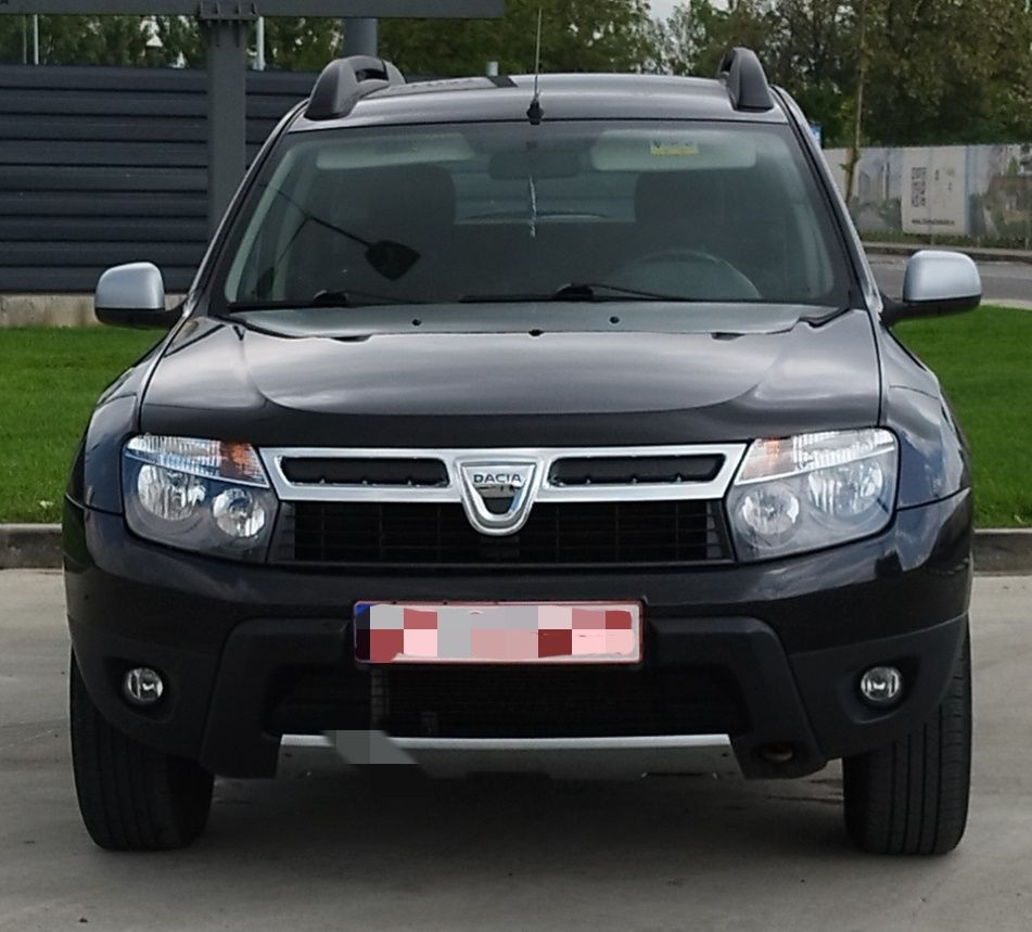 Dacia Duster 1.6  4x4.   2012