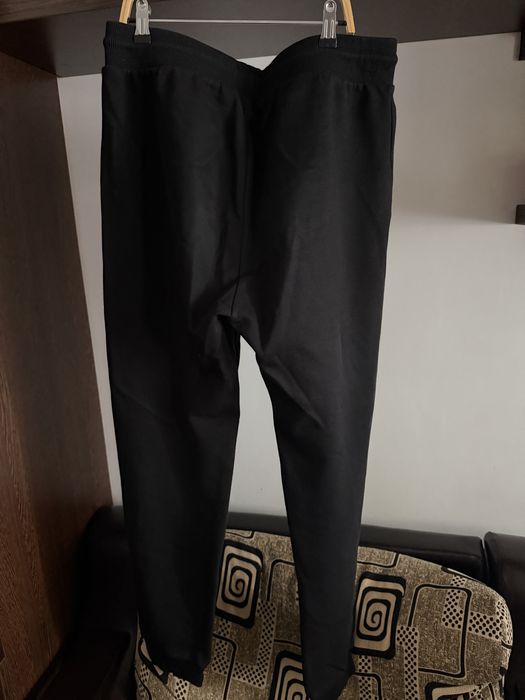 Pantaloni de trening Ellesse