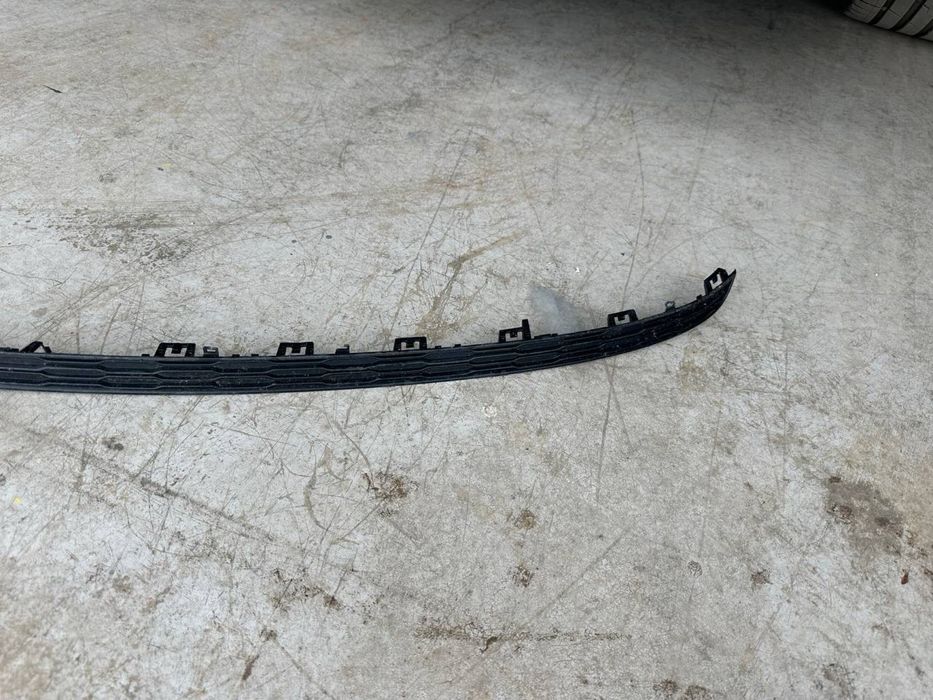 лайсна задна броня за audi a8 d5