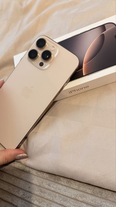 Iphone 16 PRO MAX varianta ESIM only