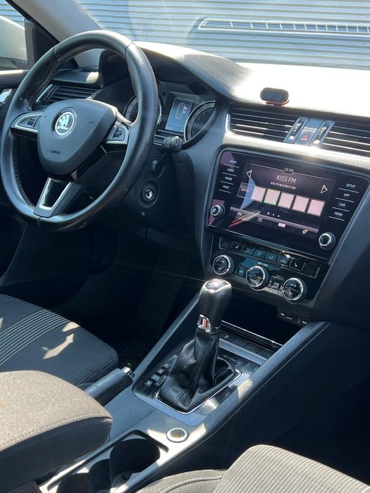 Vand Skoda Octavia 2.0 TDI Automata * LED * 2018 impecabila urgent