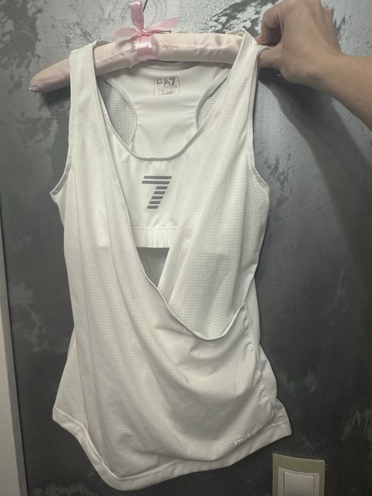 Спортна блуза на Emporio Armani, оригинална, нова