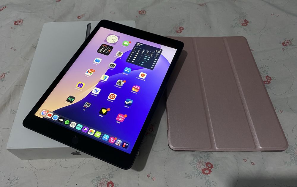 Продам iPad 9-го поколения, 64 GB. Состояние идеальное, как новый.