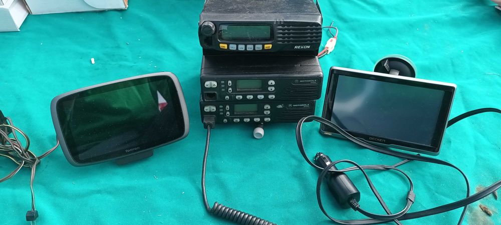 Statie radio Motorola GM950 ,REXON RM-03N   200   LEI,