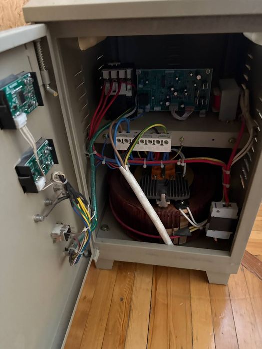 Ремонт стабилизаторов напряжения. С выездом на место