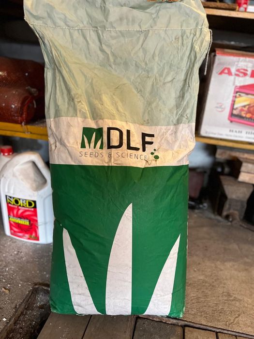 Газон для сада и поля в мешках