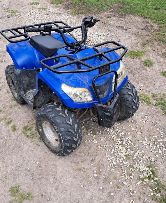 Vând atv 110cc în stare foarte bună, merge foarte bine