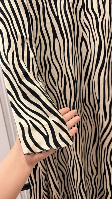 Платья атлас зебра