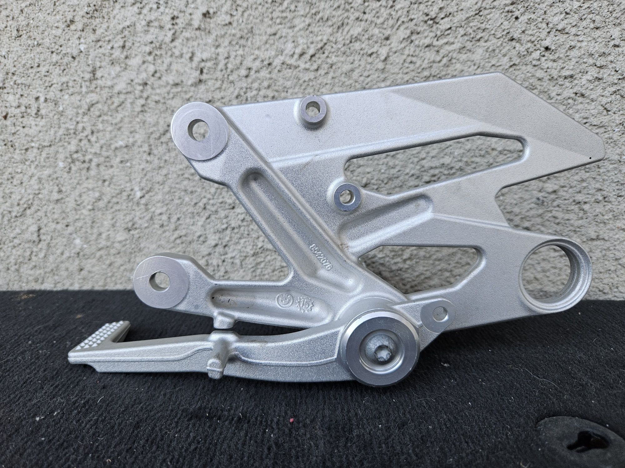 Ansamblu scarita/suport complet partea dreapta Bmw s1000r  2013/2016