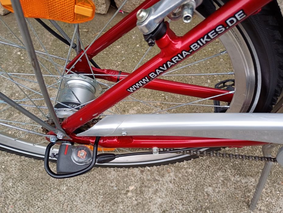 Bicicletă damă Bavaria,pe 26,cu 7 vit butuc,frână picior !