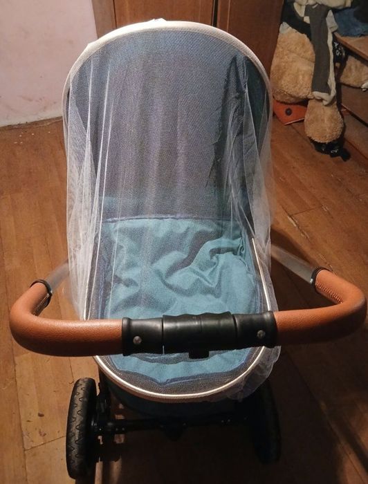 Vând căruț nou nouț, scoică+gentuță +adaptor căruț&mașină