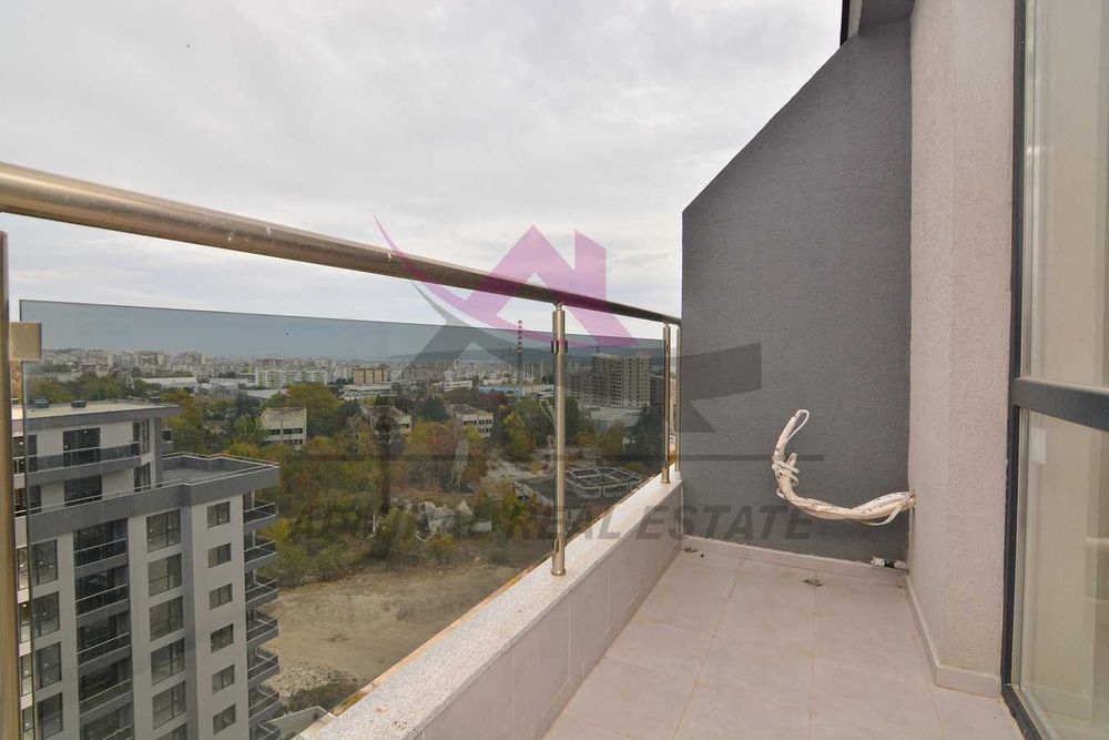 Продава се Двустаен апартамент в Варна, Кайсиева градина - 71 кв.м за 1689 €/кв.м - Снимка #5