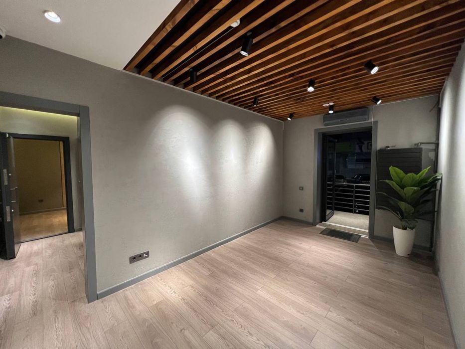 Ойбек Анжелс Фуд | 123кв - нежилое помещение вдоль дороги Аренда