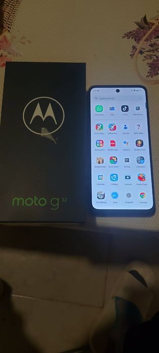 Vând sau schimb  Motorola G32
