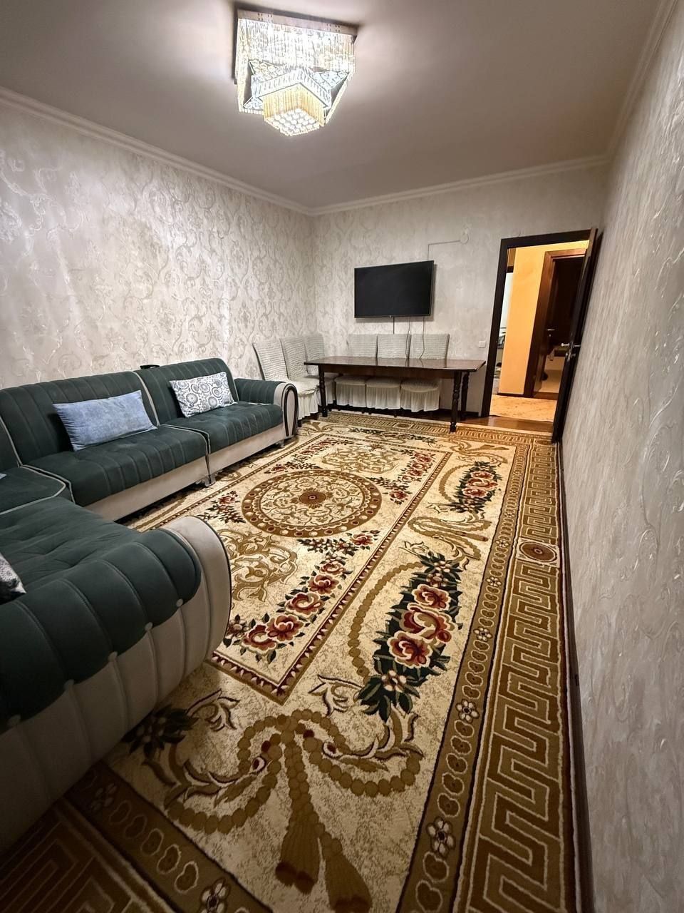 Сотилади Квартира Срочно!! ЯнгиХаёт т-н, Спутник -16а, 2*3/2/7, 65м2,