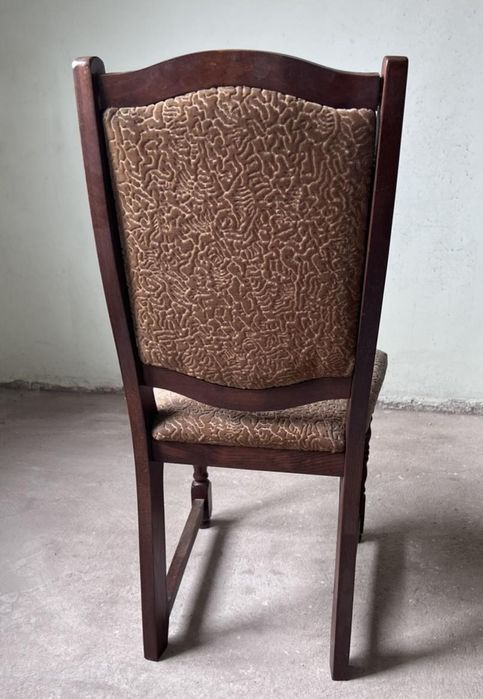 6 бр. стари масивни столове