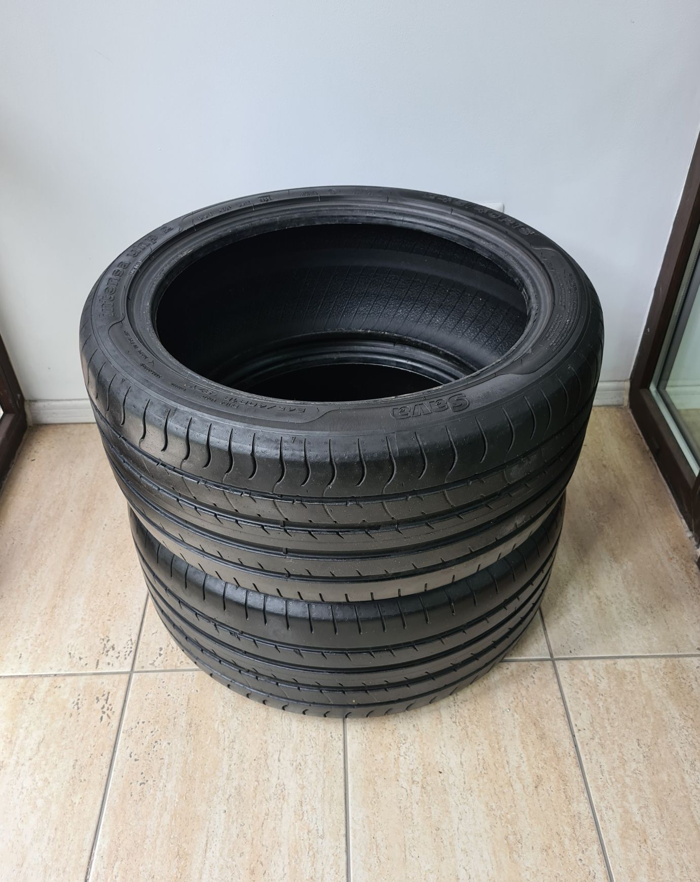 Anvelope 245/40 R18 vara Sava