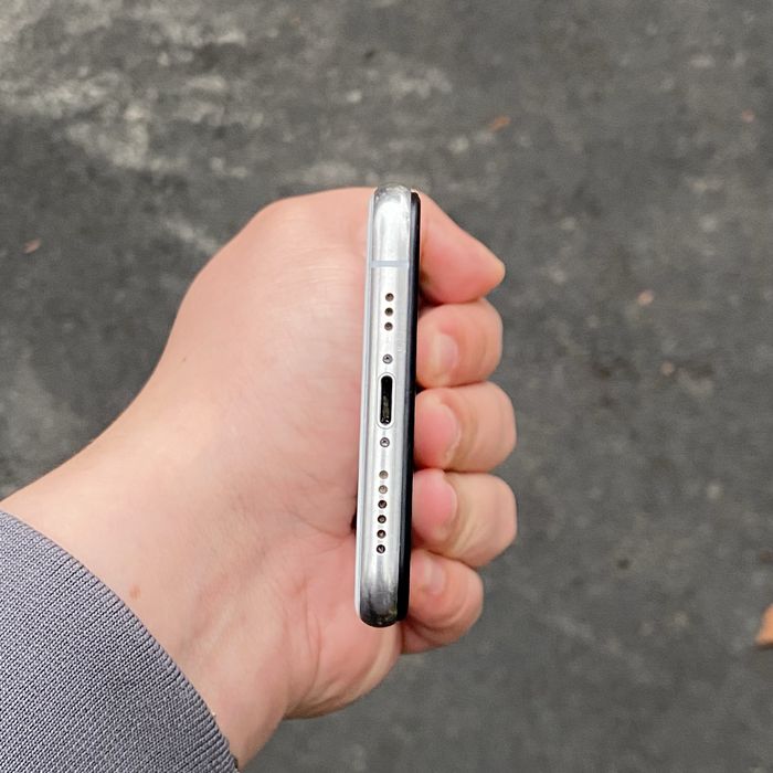 Iphone xs 64gb 105$ srocni