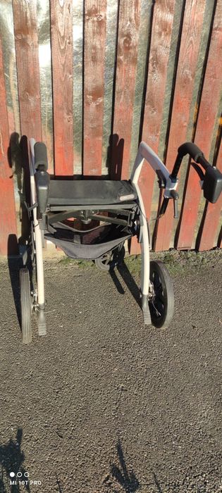 Cadru ajutator,rolator