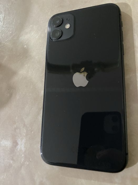 Айфон 11  64 гб