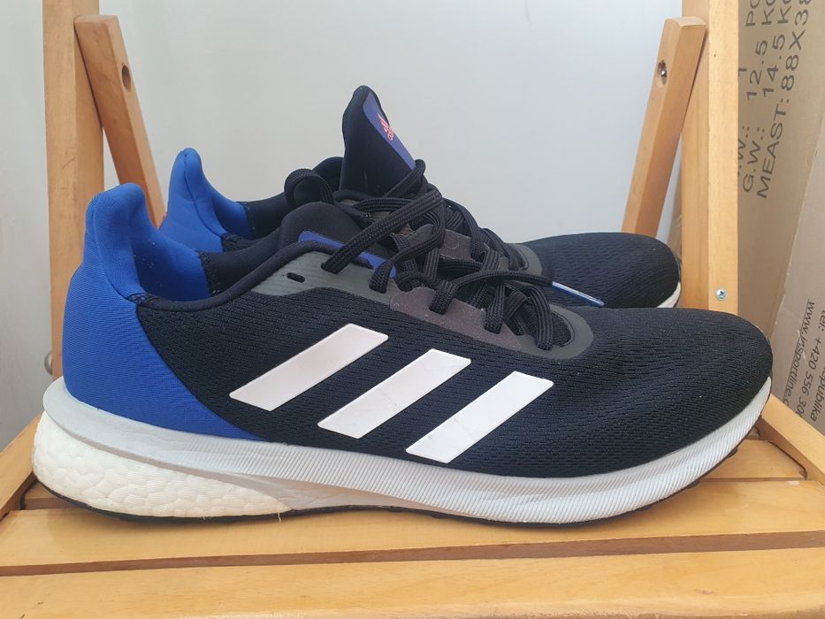 Маратонки Adidas Boost Astrarun