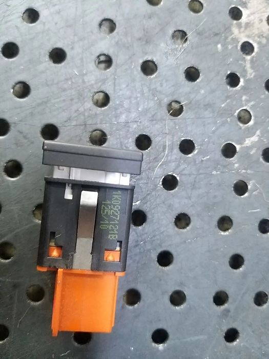 Buton presiune roti vw polo 6r 1k09271218
