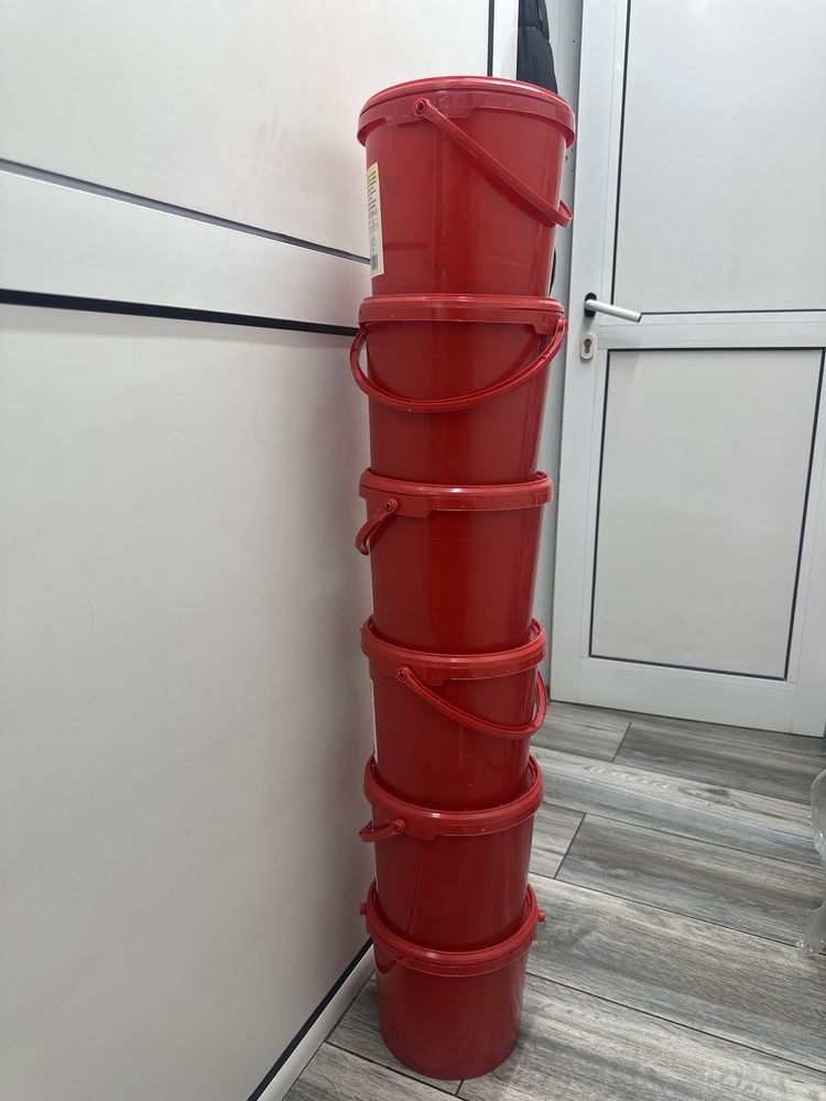 Galeți cu capac reutilizabile de 5 kg