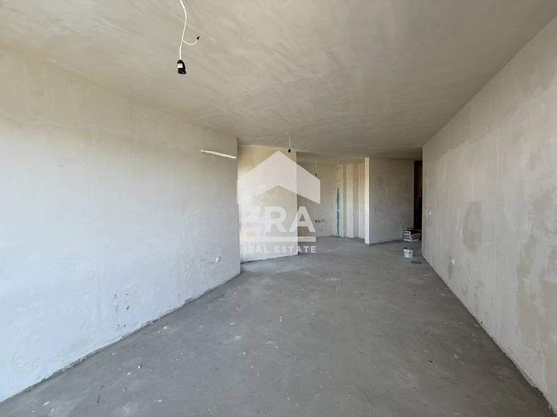 Продава се Тристаен апартамент в Варна, Чайка - 118 кв.м за 2543 €/кв.м - Снимка #3