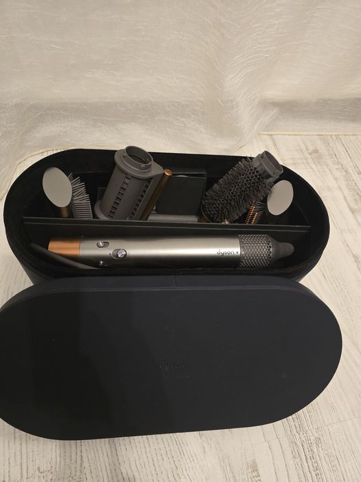 Vând Ondulator multistyler Dyson HS05 Airwrap Origin, Nichel-Cupru