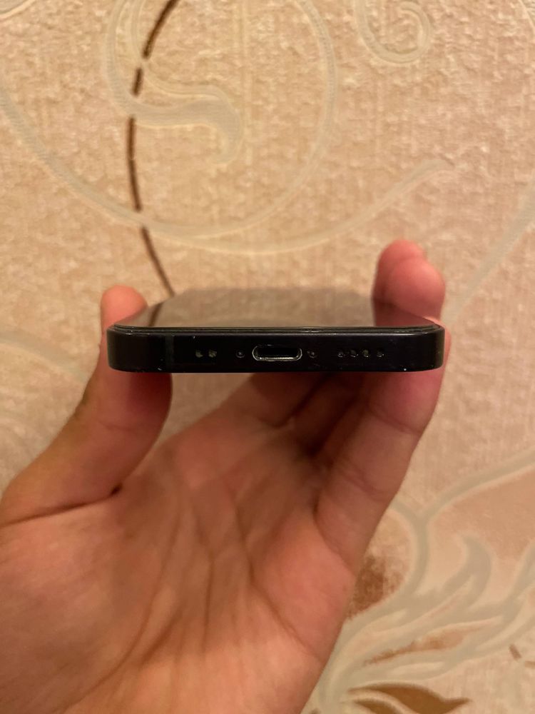 Iphone 12 mini..