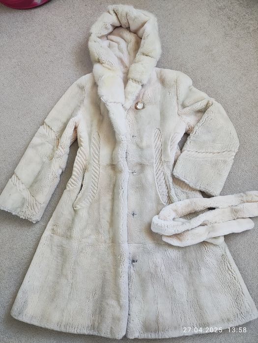 Продам шубу из бобрика