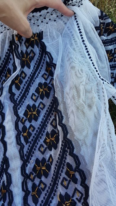 Ie traditionala populara unicat