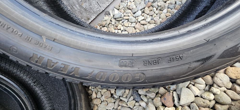 Anvelope Goodyear UltraGrip ICE 2 225/45 R18 95T XL M+S