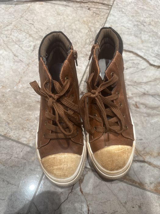 Високи маратонки Bata 35