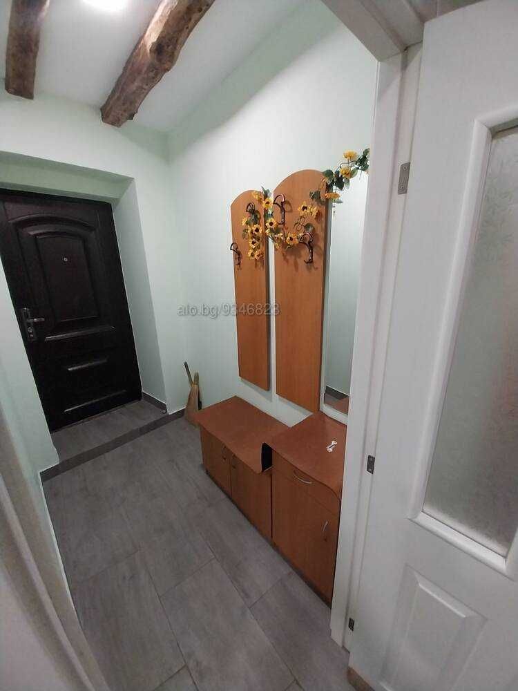 Двустаен, Куршум чешма