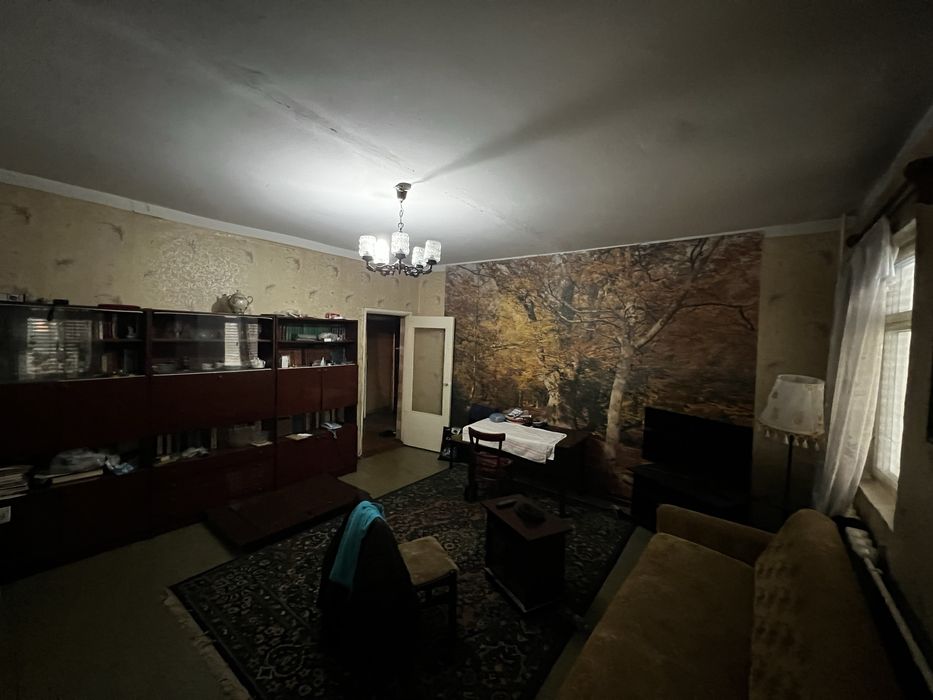 Продаётся 3х комнатная квартира,88кв.м,без ремонта,Ташсельмаш.