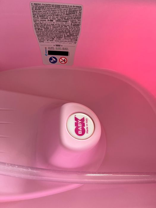 Корито за къпане със стойка и вграден термометър ОК Baby