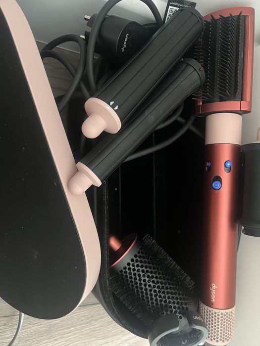 Dyson AirWrap complete long