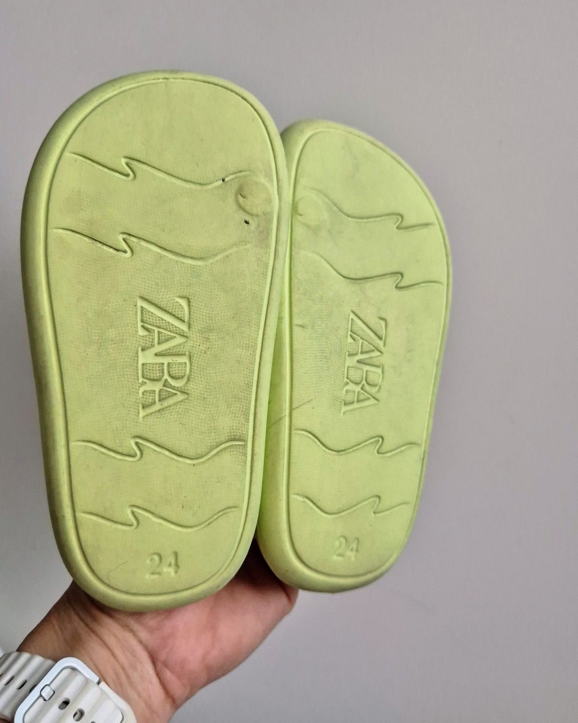Джапанки/чехли Zara, н-р 24
