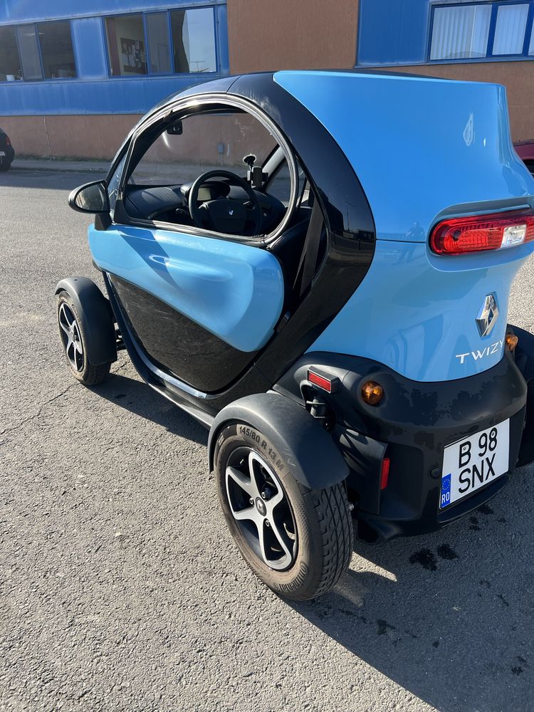 Vand Renault Twizy electric 100%