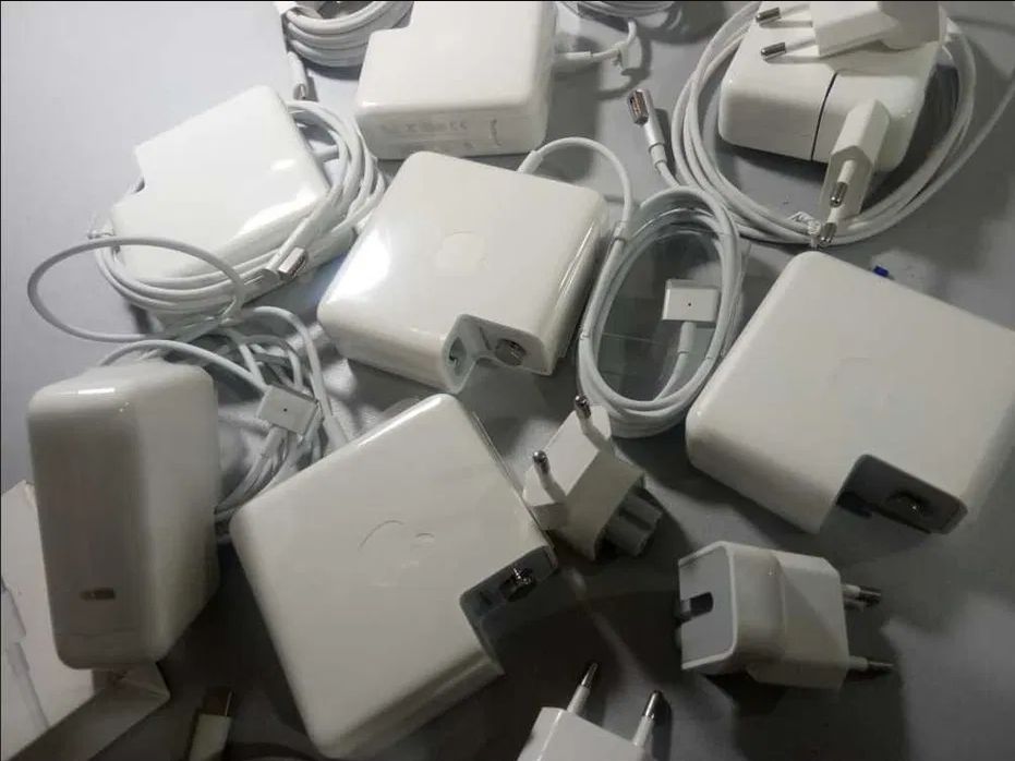 Блоки питания, зарядка на макбук Type C