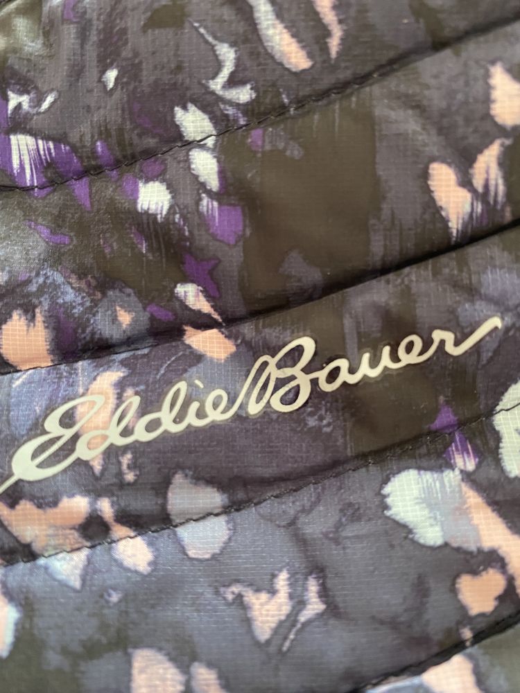 Пухен Елек Eddie Bauer размер S-M