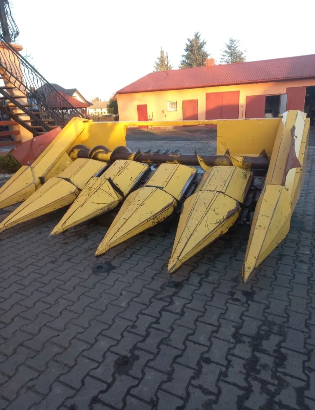 Masa / Heder porumb 5 / 6 rânduri Oros / Claas