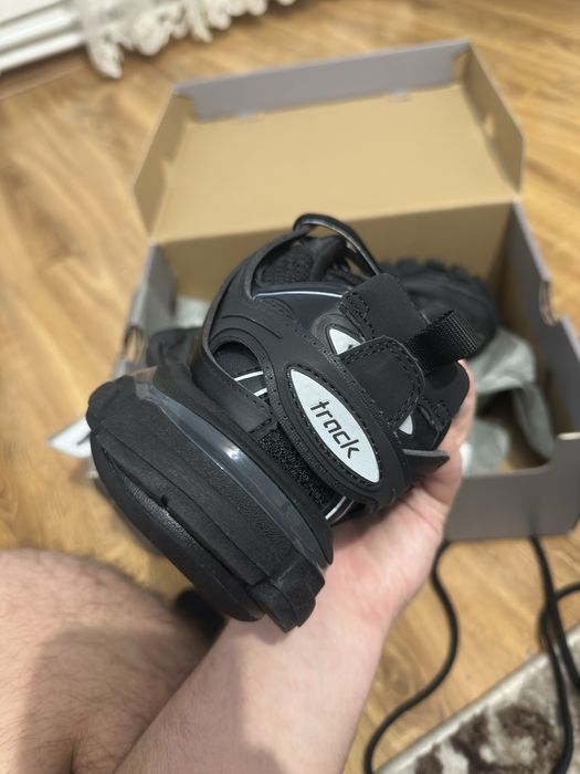 Balenciaga track marime 38