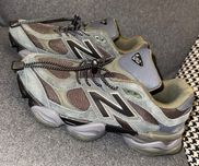 Нови New Balance 9060 - EUR 43