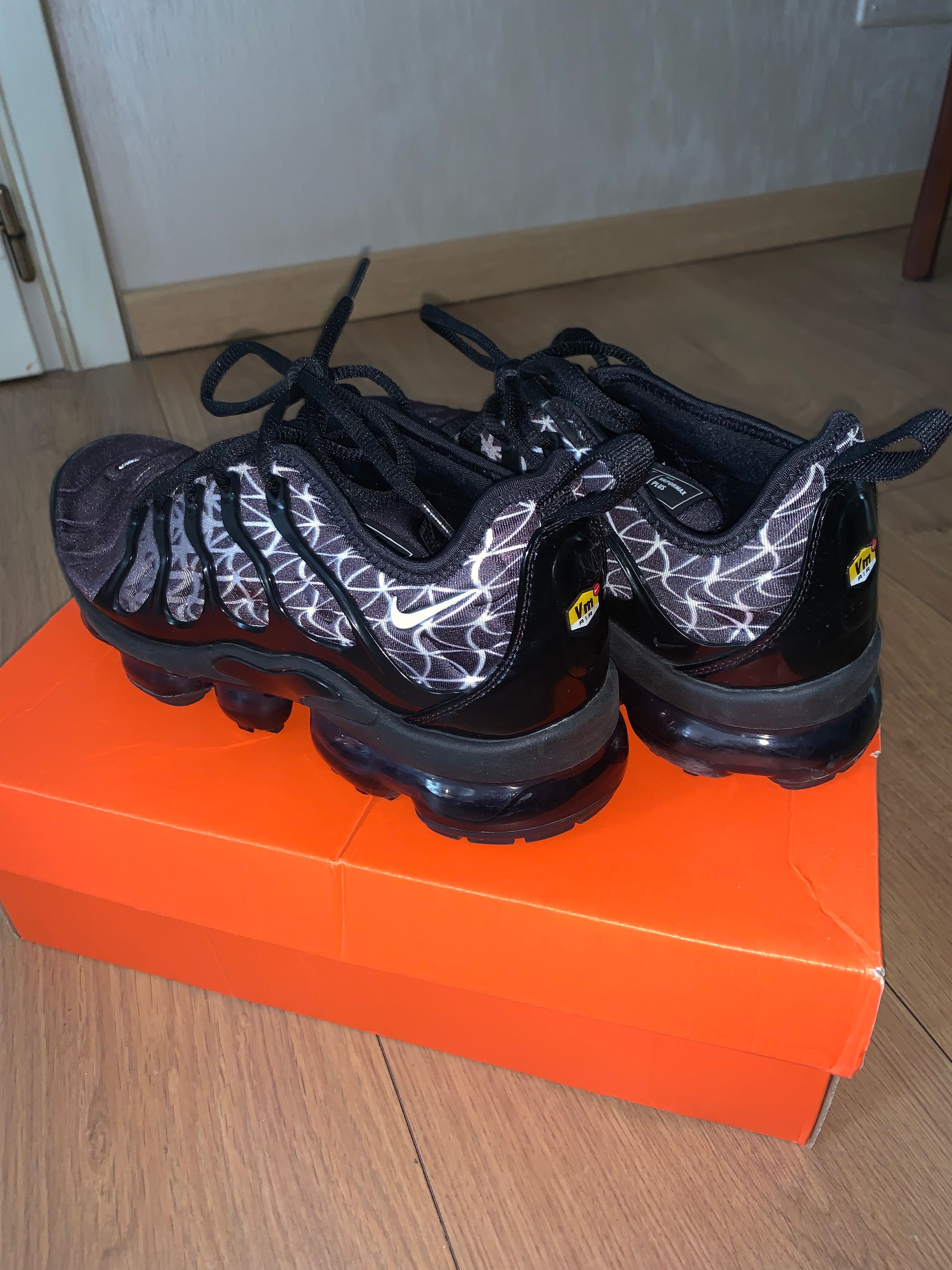 Nike air vapor max plus mărimea 40