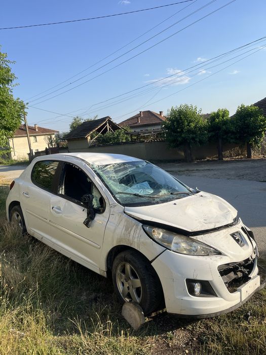 ЗА ЧАСТИ!! Peugeot 207 1.4HDI 2011г